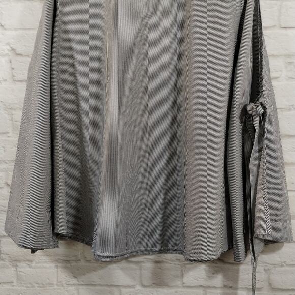 Y Blu Heaven Women's Grey Striped Long Tie Statement Sleeve Top Blouse NWT M - Picture 4 of 13